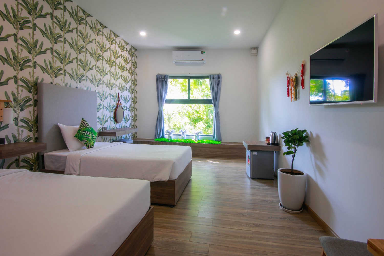 Triple room (phòng 03 giường 1,2 mét)